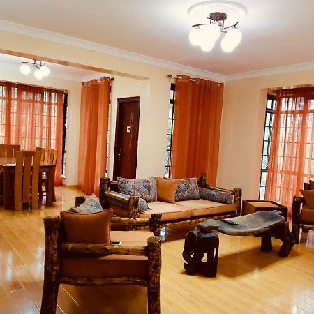 Mani'S Home Away From Home 奈洛比 外观 照片