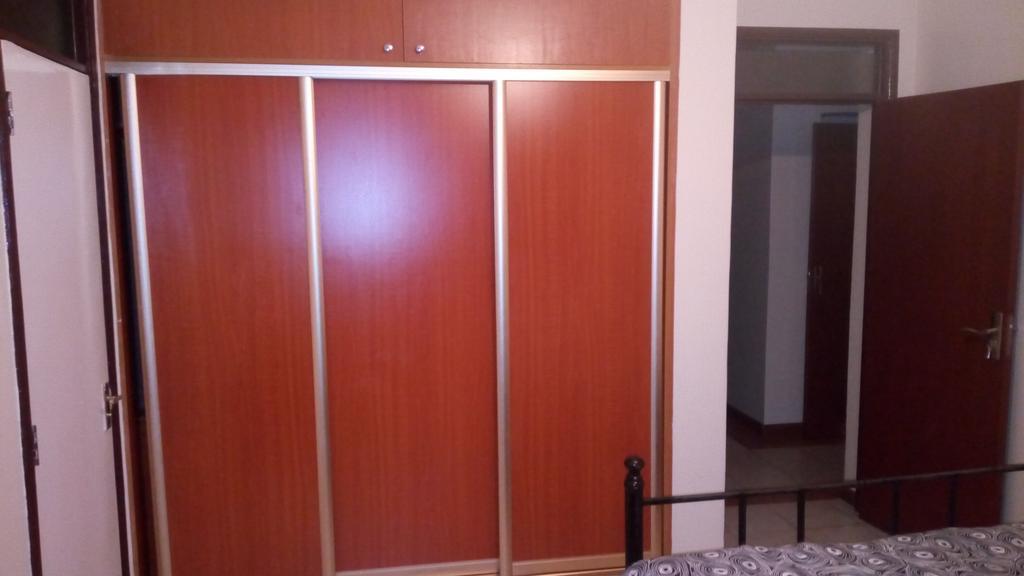 Mani'S Home Away From Home 奈洛比 外观 照片