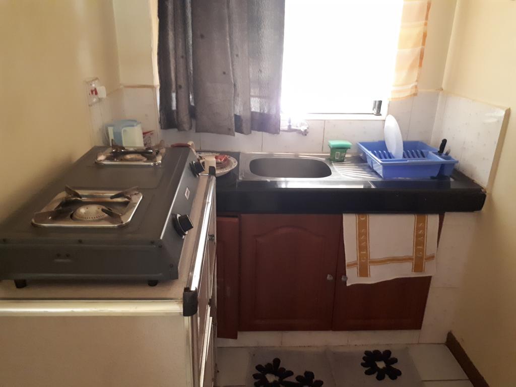Mani'S Home Away From Home 奈洛比 外观 照片