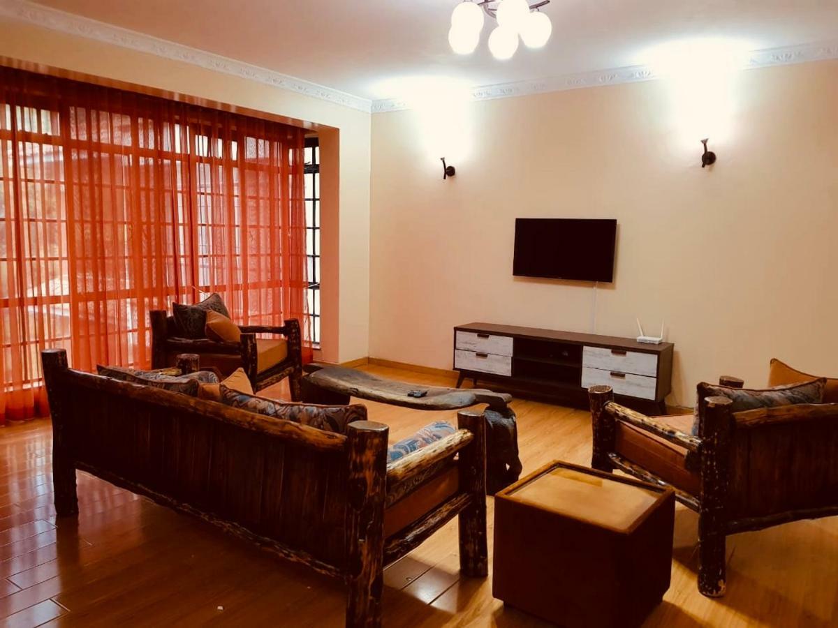 Mani'S Home Away From Home 奈洛比 外观 照片
