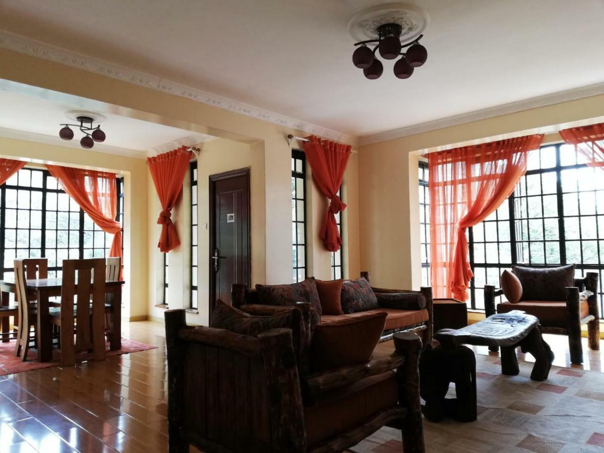 Mani'S Home Away From Home 奈洛比 外观 照片